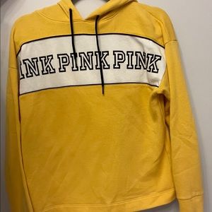 Yellow sweatshirt